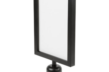 Stiprināms zīmes rāmis stabiņiem Melns A4 | Adexa A009