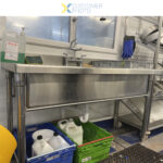 Tirdzniecības katlu mazgāšanas izlietne Nerūsējošais tērauds 1 bļoda Aizmugurējais valnis 1500x700x900mm Apaļas kājas | Adexa PSR15070 - Image 7