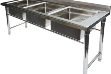 Komercs izlietne Nerūsējošs tērauds 1570x600x900 mm 3 trauku Splashback | Adexa YDRST345A