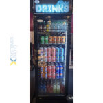 Komerciālais dzērienu dzesētājs Vertikāls 282 litri Statiskā dzesēšana Eņģu stikla durvis Melns Nojumes apgaismojums | Adexa LG282BBLACK - Image 5