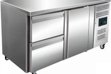 Komerciālais ledusskapis ar letes virsmu 1 durvis 2 atvilktnes Dziļums 700mm | Adexa 2DRG21V