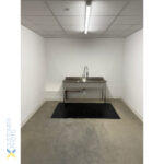 Komercijas Trauku Mazgāšanas Izlietne Nerūsējošā tērauda 1 bļoda Aizmugures paneļa 1600x700x900mm Kvadrātveida kājas | Adexa PSA16070 - Image 3