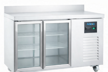 Komerciālais atdzesētais lete ar 2 stikla durvīm GN1/1 aizmugurējo aizsargu | Adexa DRGN2200TNG