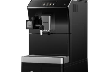 Komerciālā kafijas automāts pilnībā automātisks no pupiņām līdz krūzei 16 dzērieni 3 ūdens pieslēguma iespējas Dubultie dzērieni Ārējais piena putotājs | Adexa BTB1013