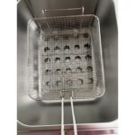 Komercijas elektriskā frīkarte ar vienu tvertni 6 litri 2.5kW uz letes | Adexa IEF81 - Image 3