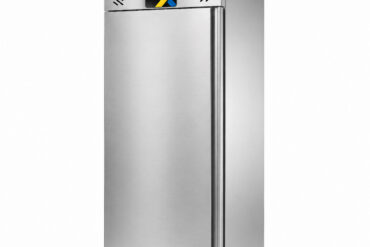800lt maiznīcas ledusskapis nerūsējošā tērauda vertikāls skapītis ar vienām durvīm 450x650mm plaukti ventilēta dzesēšana | Ndustrio CPP101UC